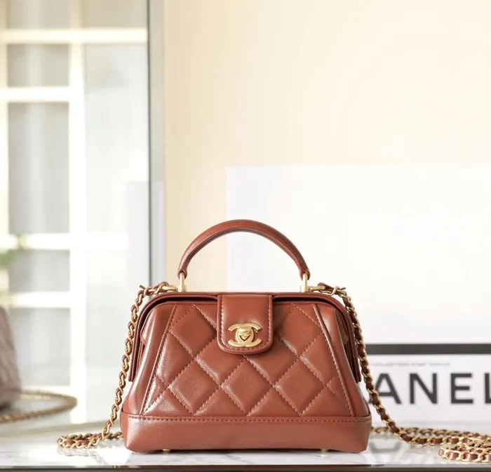 Coco Handle Doctor Bag Medium Caramel