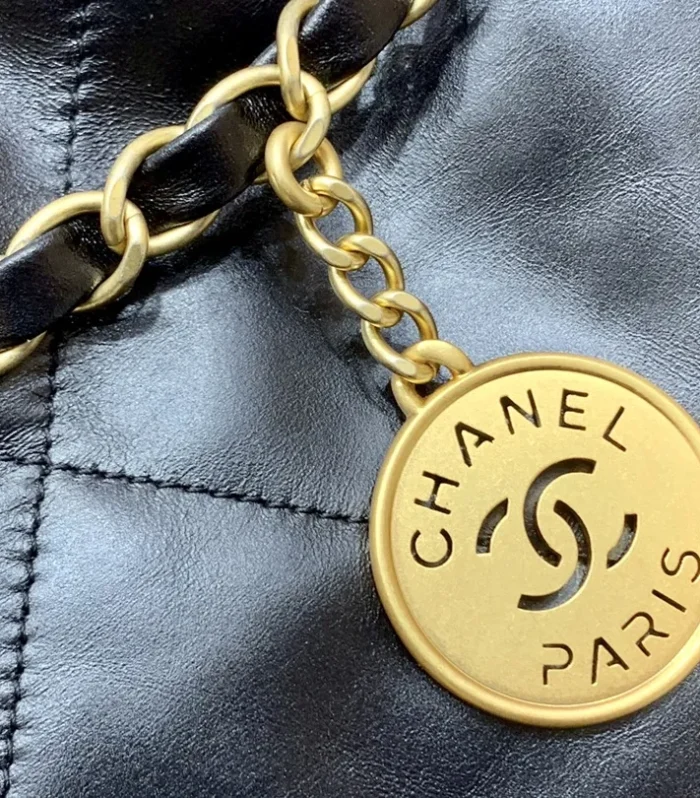 Classic Gold Coin Flap