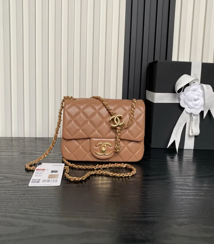 Classic Flap Small Lambskin Gold