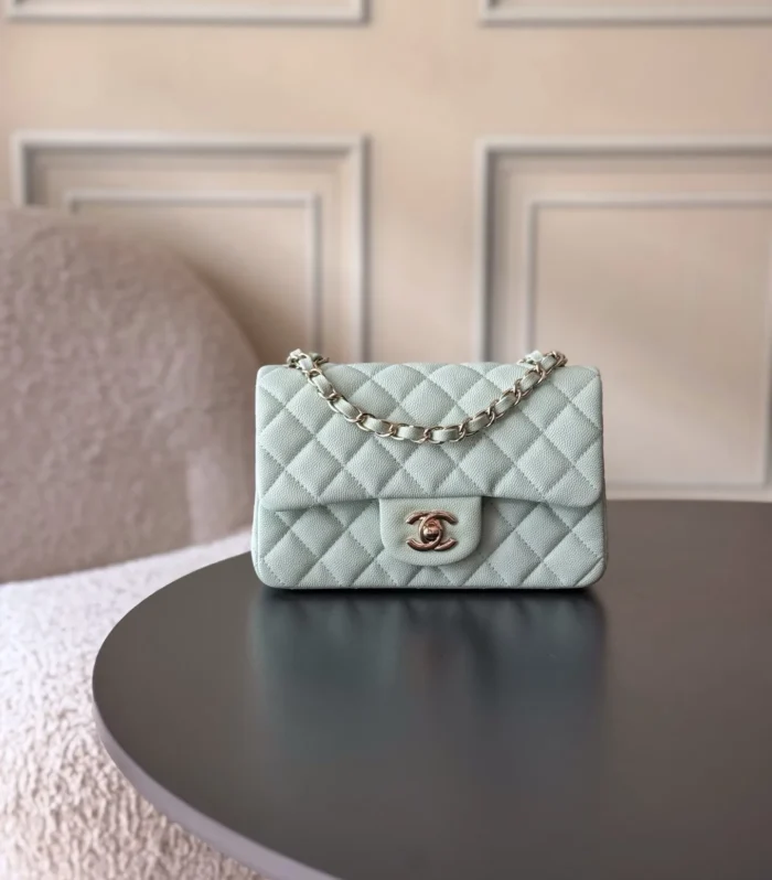Classic Flap Mini Caviar White