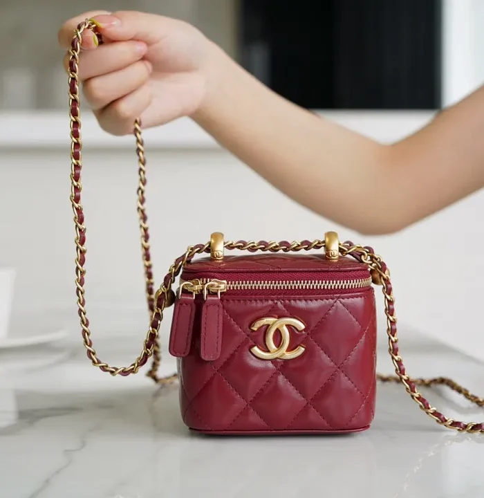 Classic Flap Mini Burgundy
