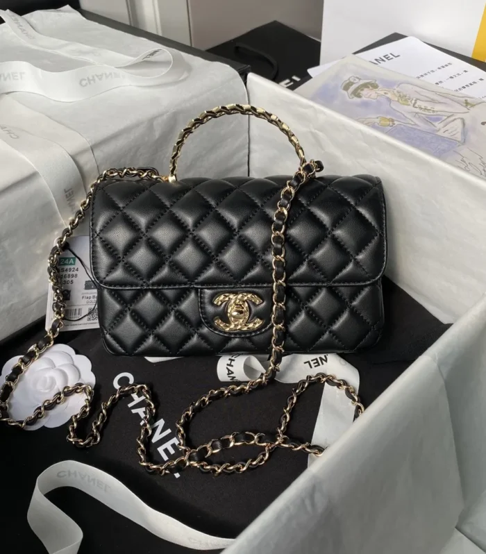Classic Flap Mini 24A