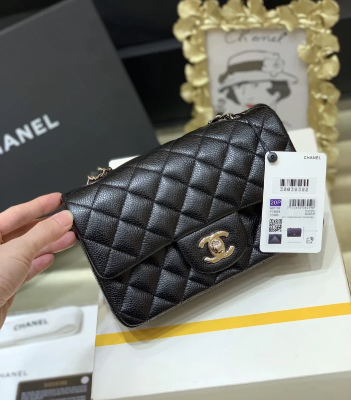 Classic Flap Mini