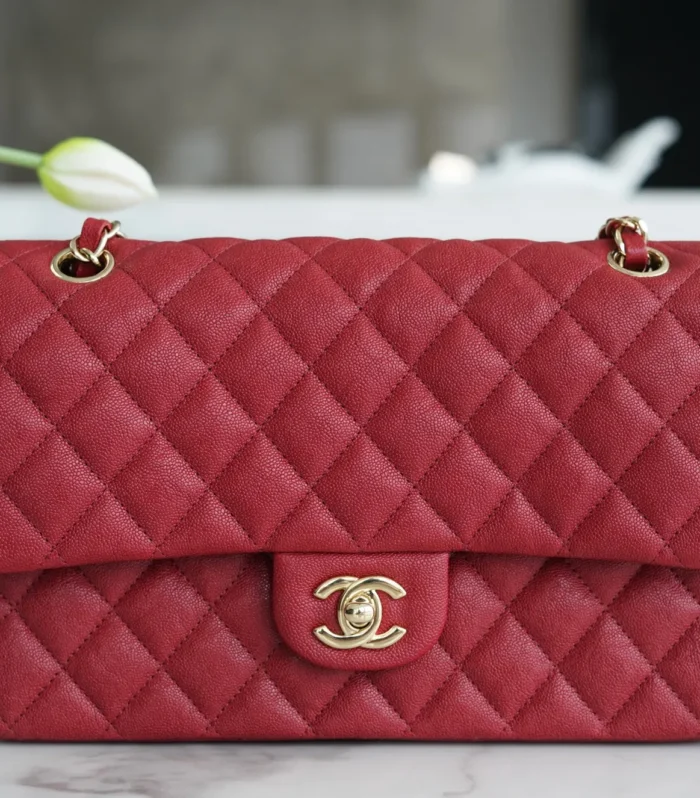 Classic Flap Medium Washed Burgundy