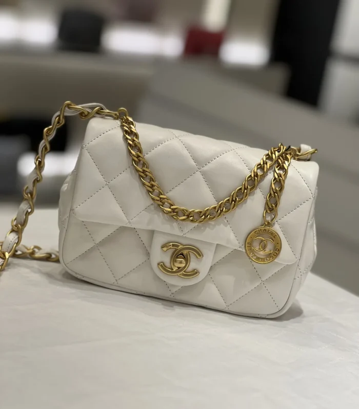 Classic Flap Coin Bag Mini