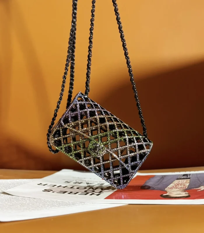Classic Flap Chain Bag Iridescent