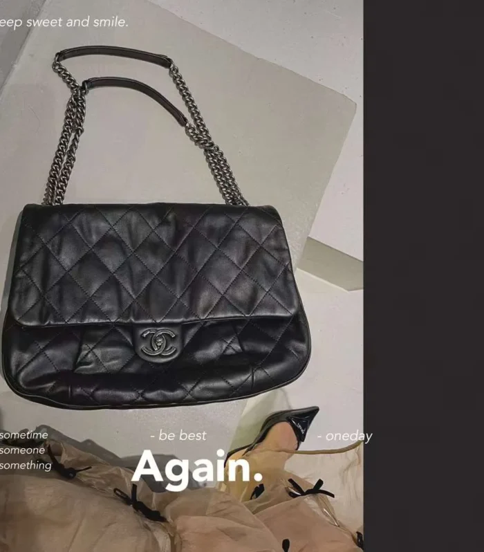 Classic Flap Bag 34cm