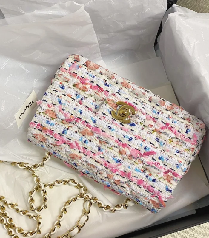 Classic Flap Bag 20cm Pink Tweed