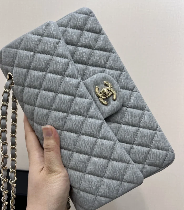 Classic Flap 25cm Grey Caviar