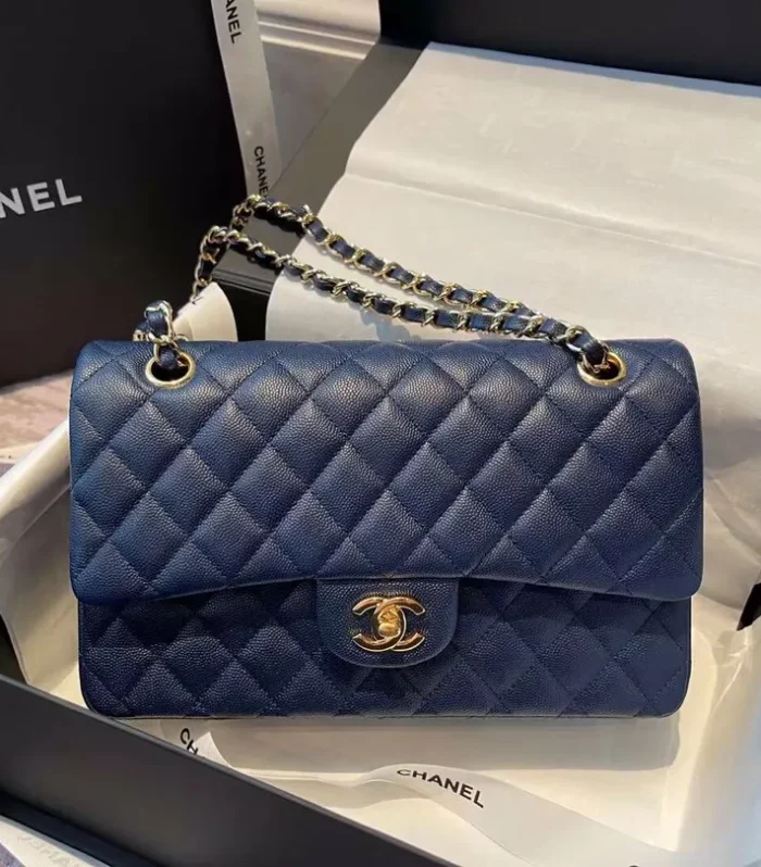 Classic Flap 25 Caviar Blue