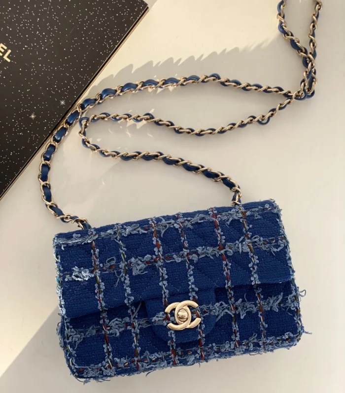 Classic Flap 20 Blue Tweed