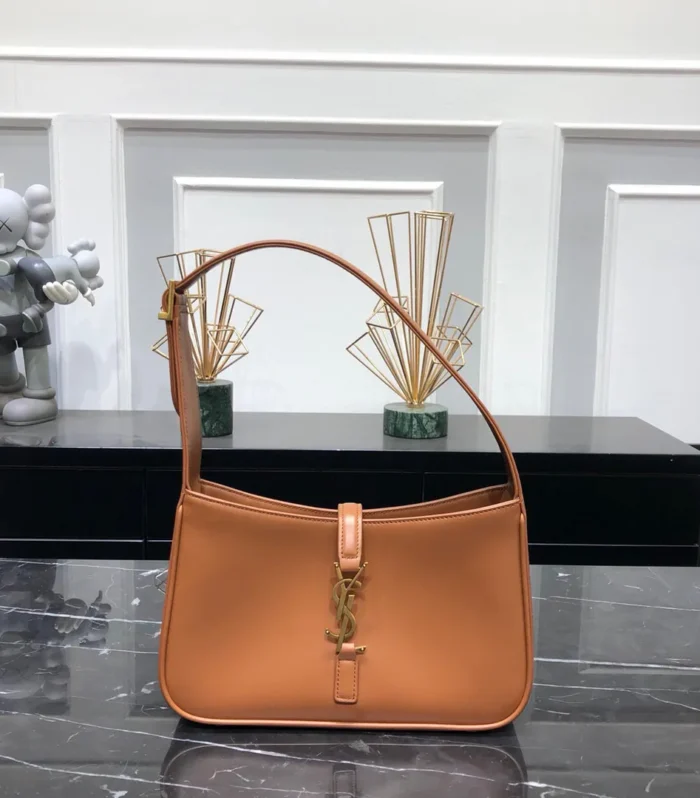 YSL Hobo