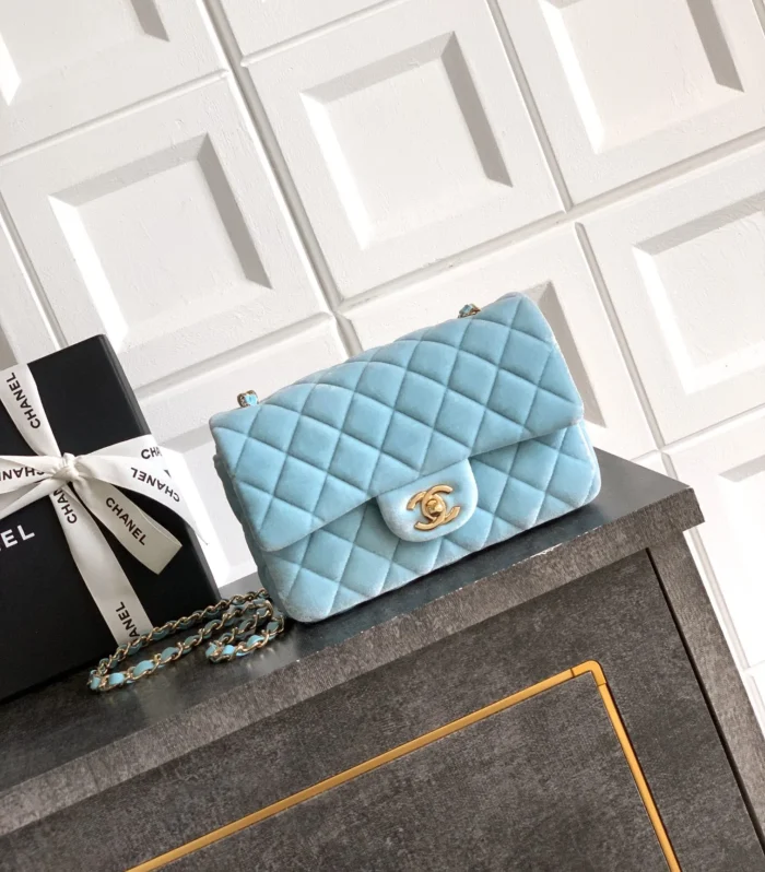 Square Flap Velvet Lake Blue