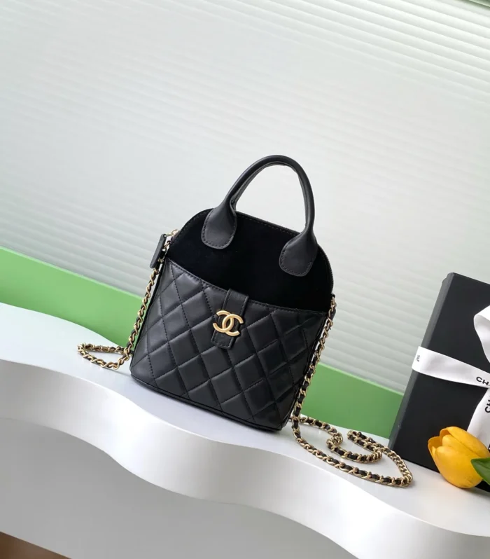 Seashell Suede Bag