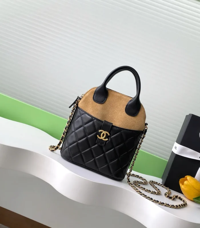 Seashell Suede Bag