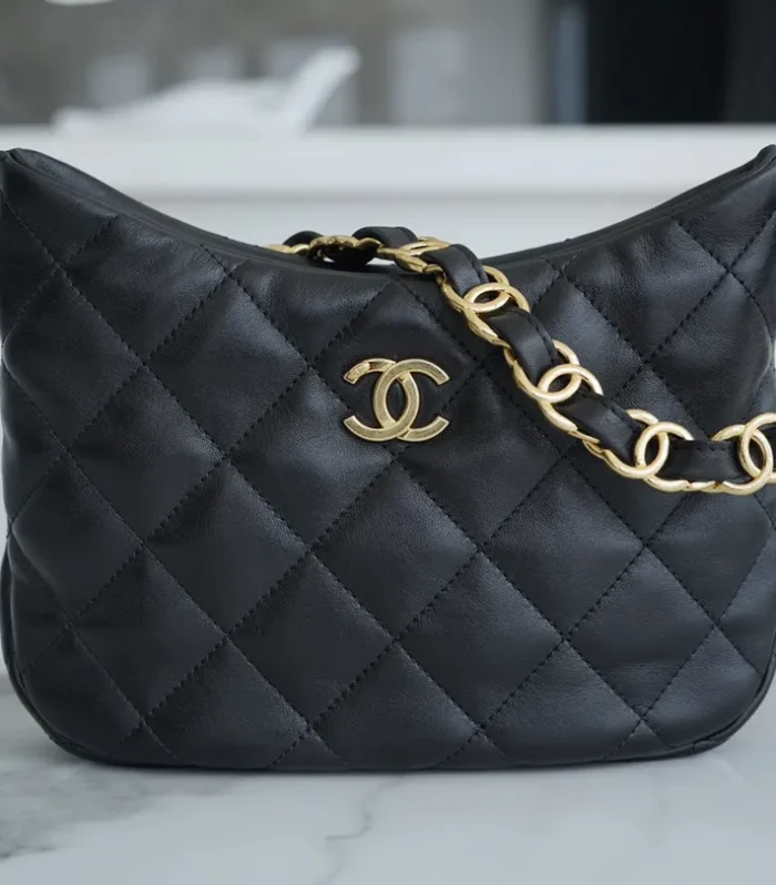 PUSH Underarm Bag Black