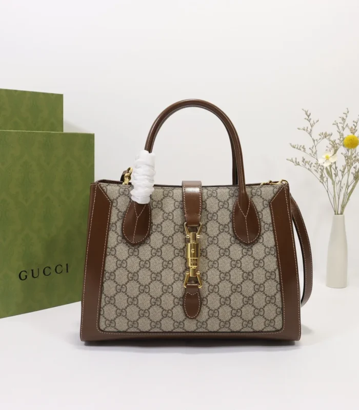 Jackie Hobo 30 Apricot Brown