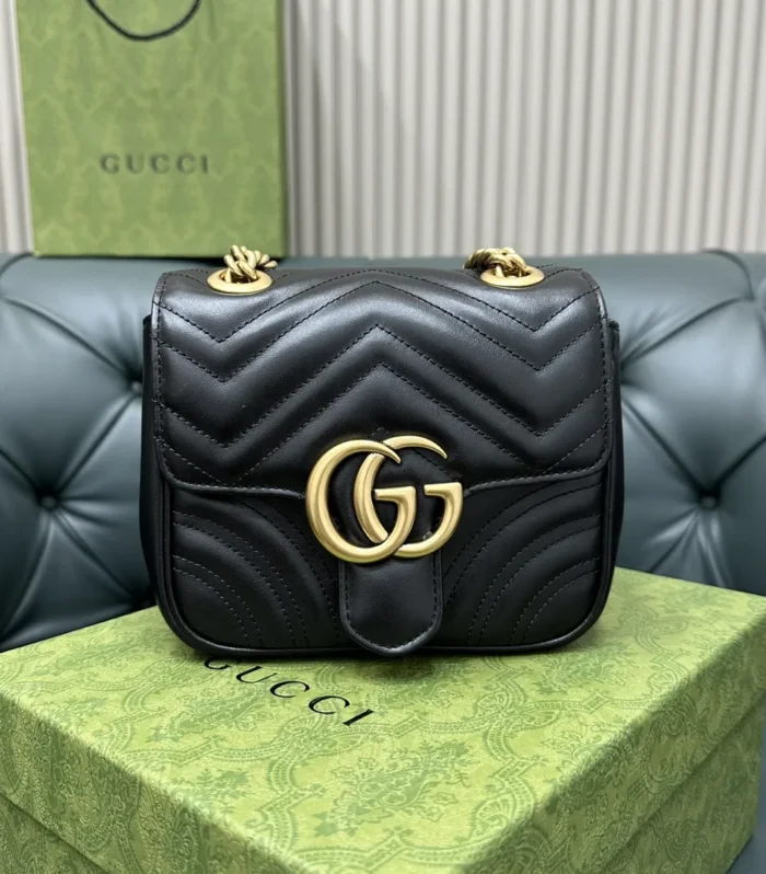 Jackie Chubby Small Black