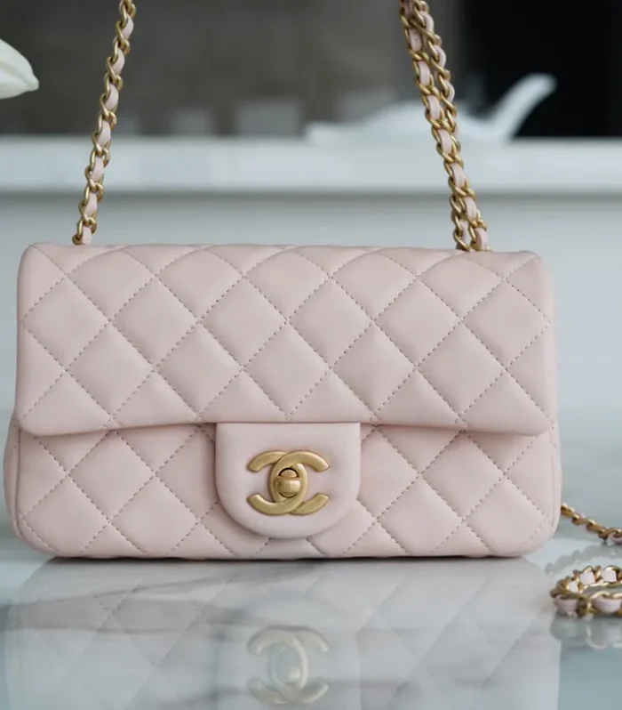 Mini Square Flap Sakura Pink