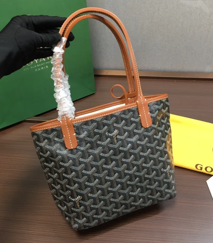 Goyard Saint Louis Mini Tote