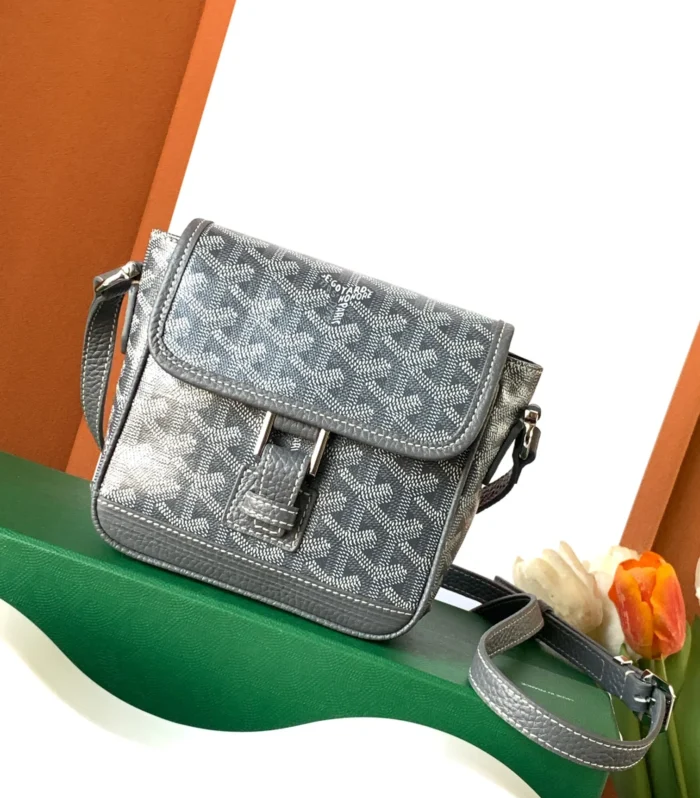 Vintage Tofu Bag 16cm