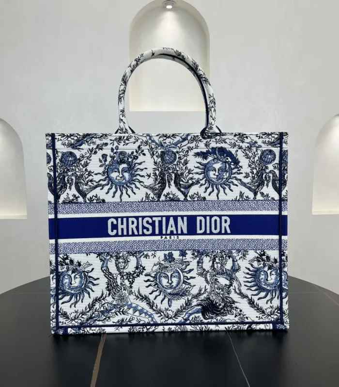 Soleil Book Tote