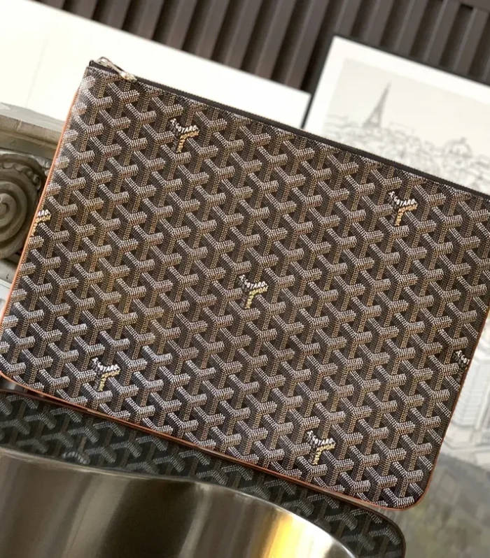 Senat Large Clutch BlackBrown