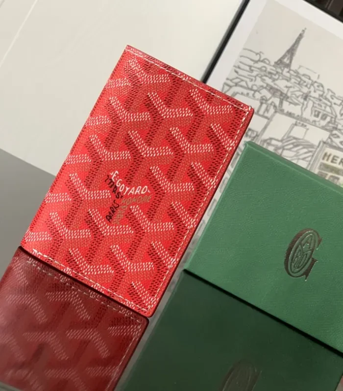 Saint-Pierre Card Holder Red