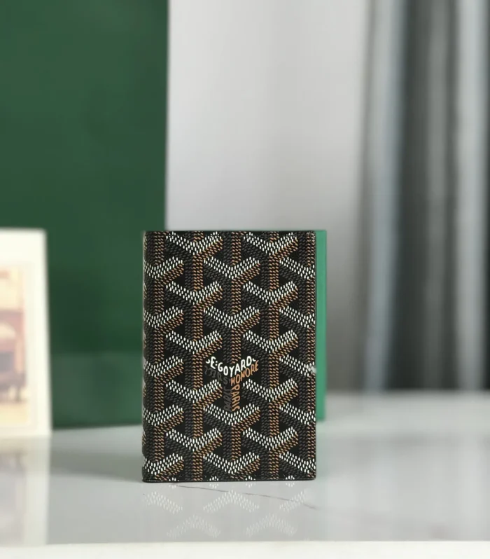 Saint-Pierre Card Bag