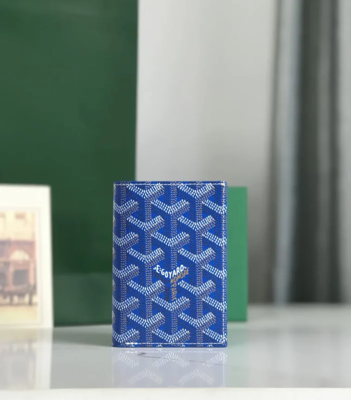 Saint-Pierre Card Bag
