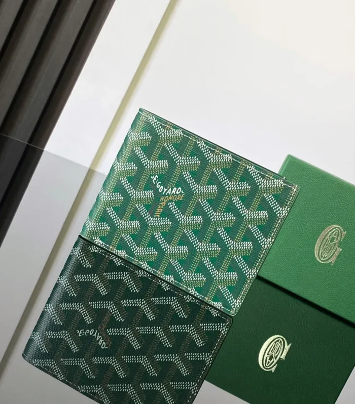 Saint-Florentin Compact Wallet