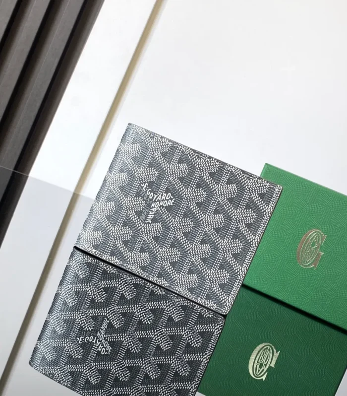 Saint-Florentin Compact Wallet