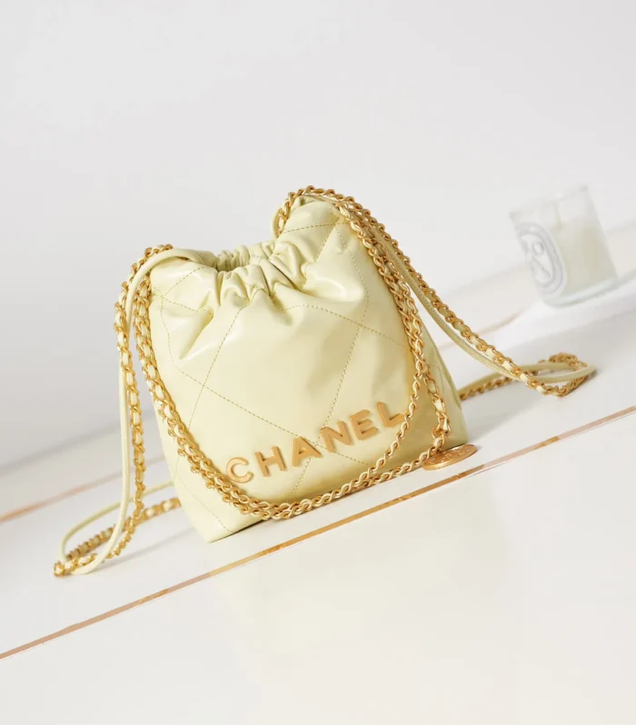 Mini 22 Bag Black
