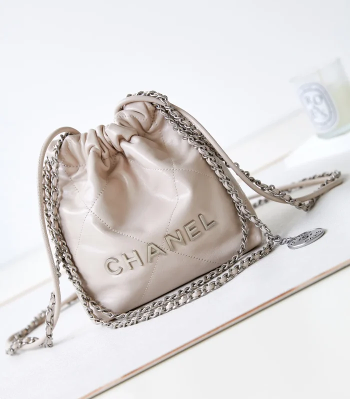 Mini 22 Bag Black