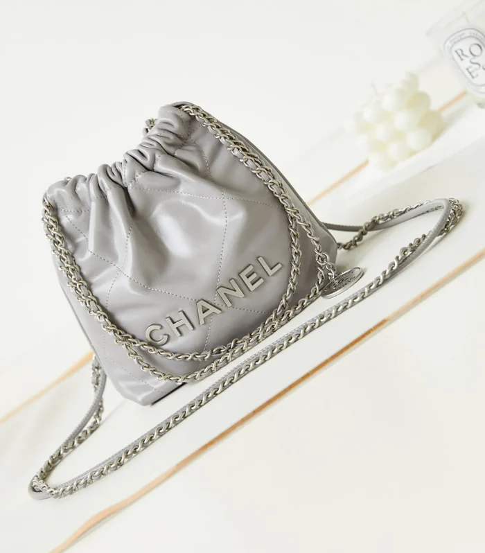 Mini 22 Bag Black