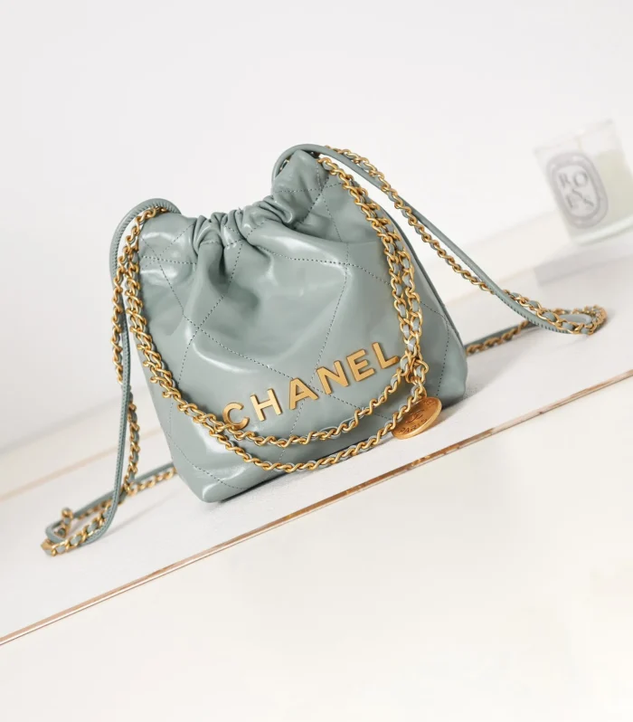Mini 22 Bag Black