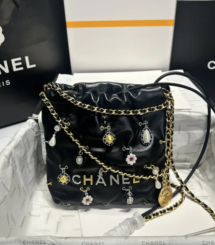 Mini 22 Badge Handbag