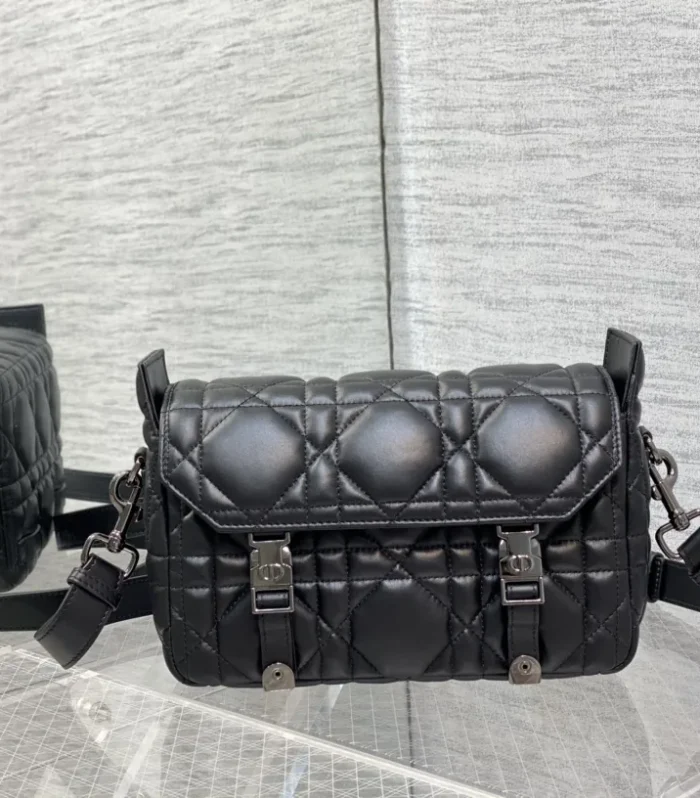 SMALL DIORCAMP BAG