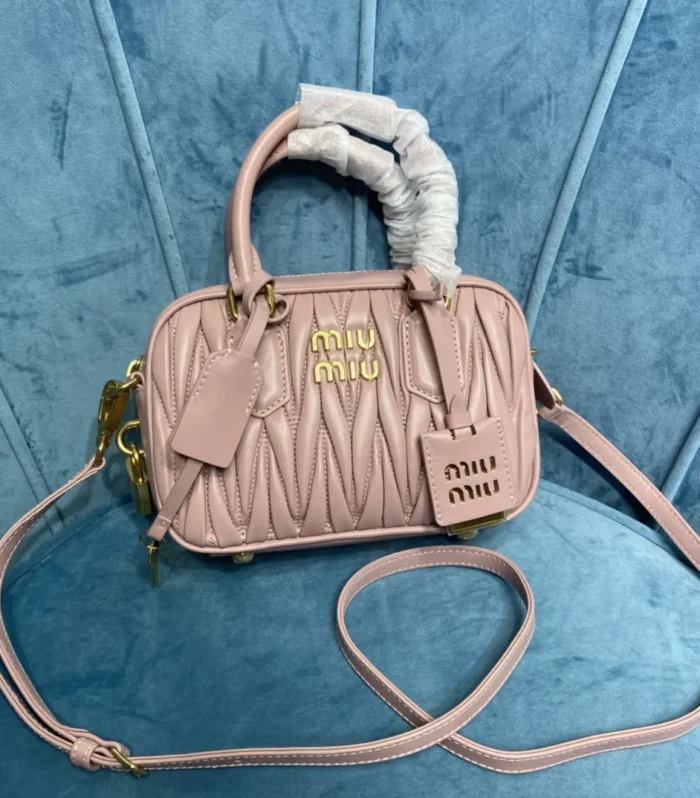 Too Pretty Bowling Bag Medium
