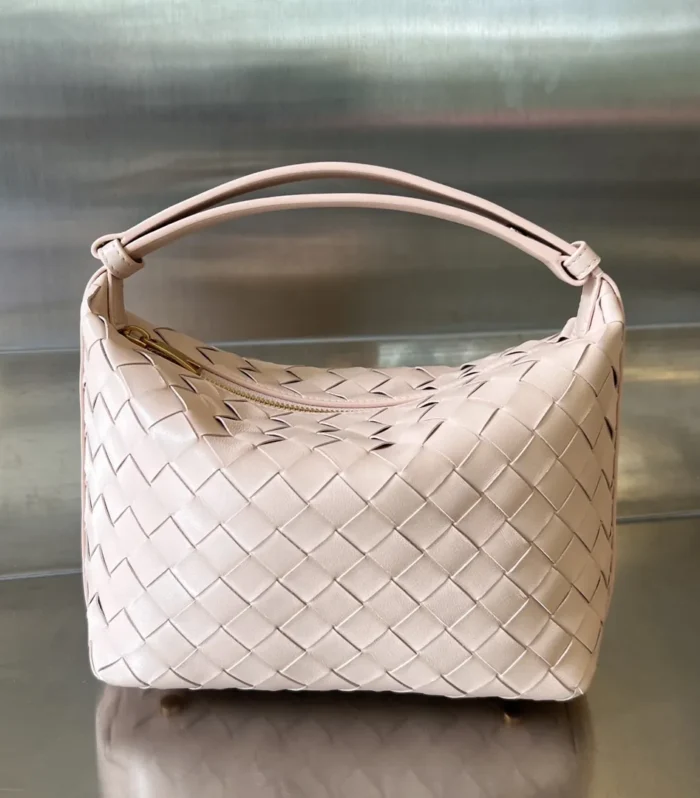 Bottega Veneta Mini Wallace
