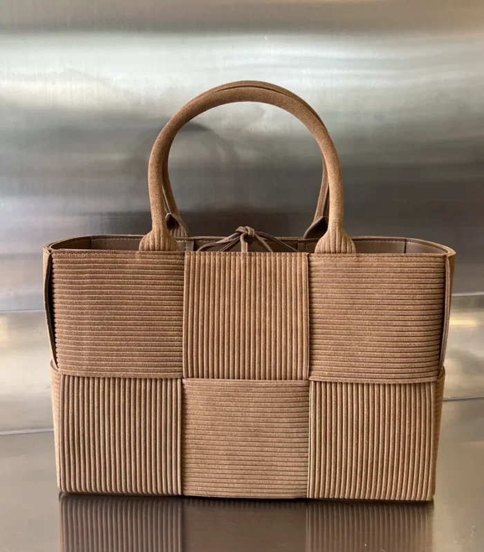 Bottega Veneta Small Arco Tote Bag