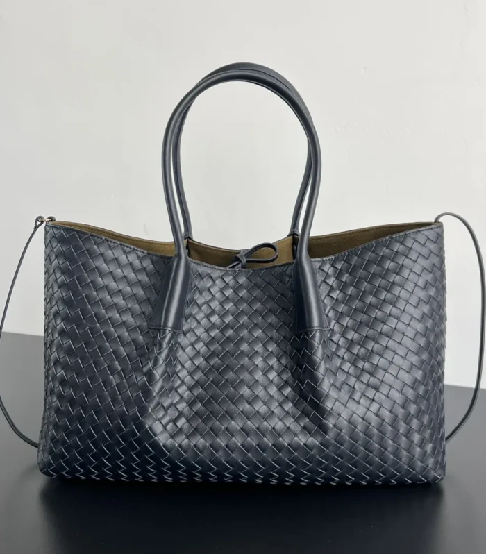 BOTTEGA VENETA Pinacoteca Medium