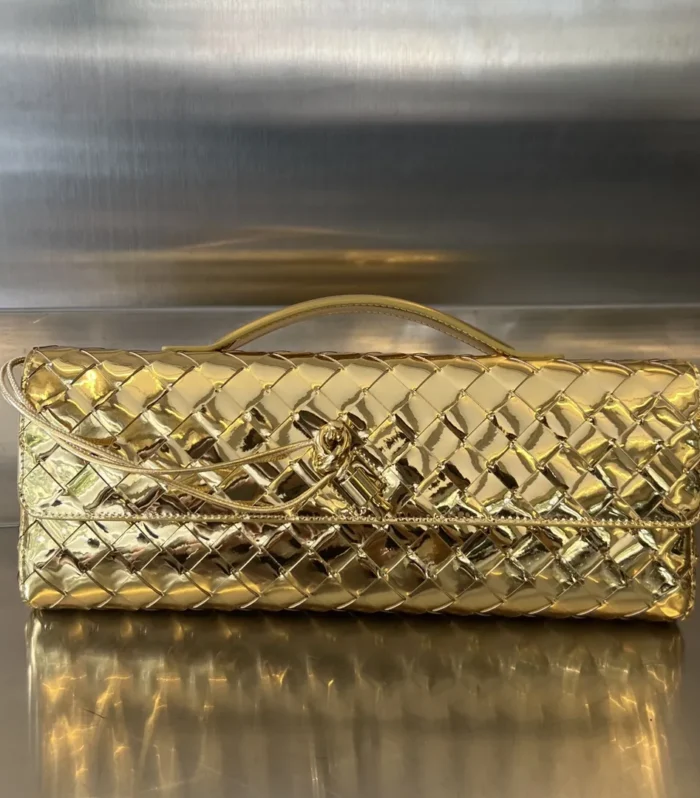 Bottega Veneta Long Clutch Andiamo With Handle