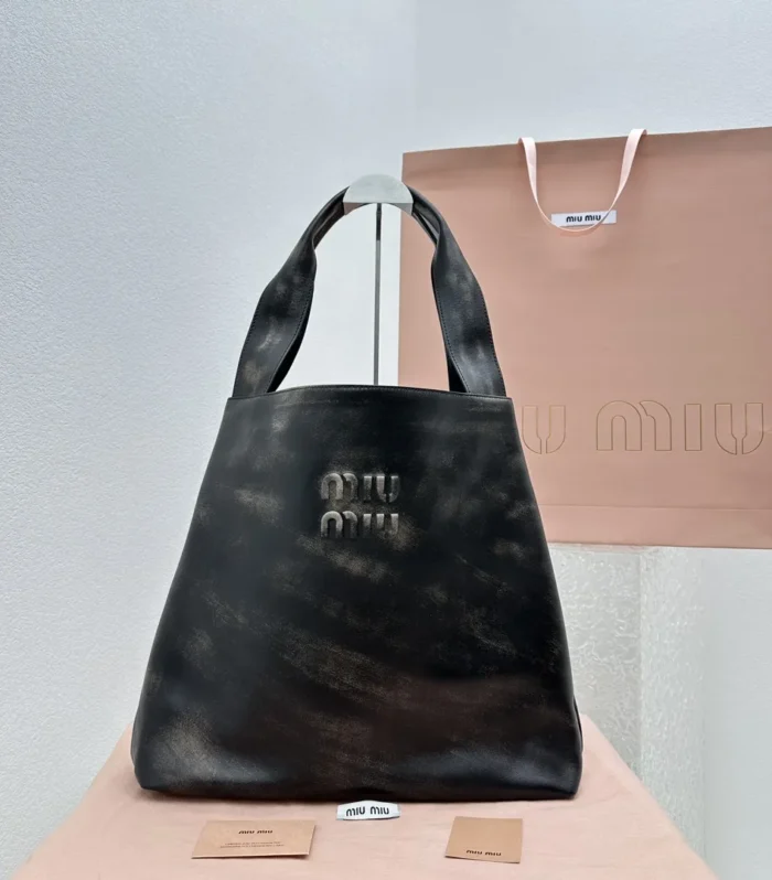 Runway Hobo Tote Vintage Brown