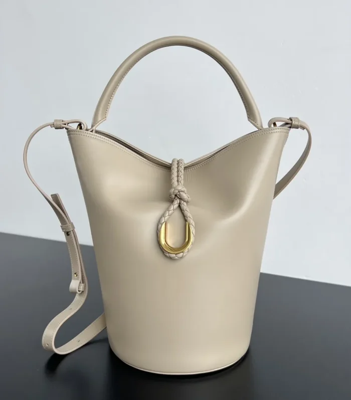 BOTTEGA VENETA Liberta Bucket