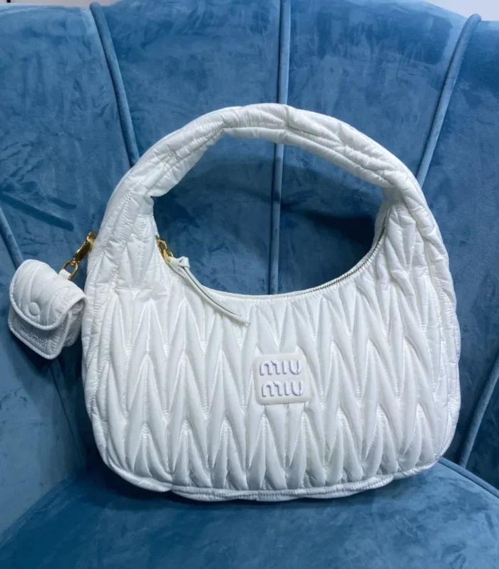 MiuWander Matelasse Handbag