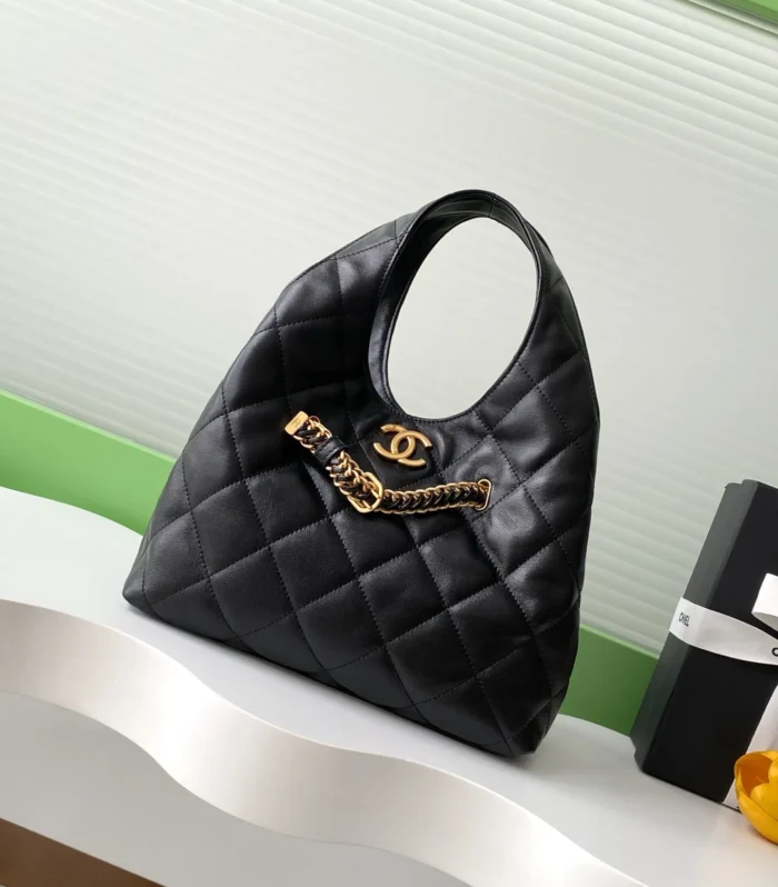 Hobo Lambskin AS5411