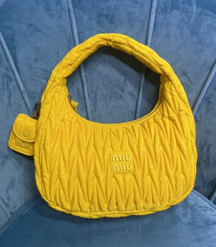 MiuWander Matelasse Handbag