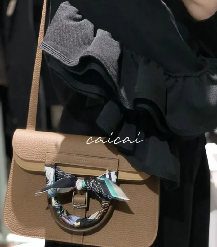Halzan Bag 25 Chestnut Biscuit