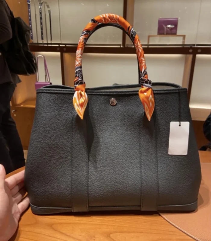 Woven Knot Hobo Lambskin